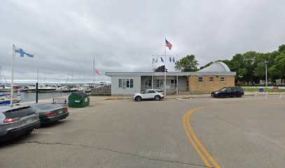 M&M Yacht Club