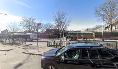 M R Newsstand